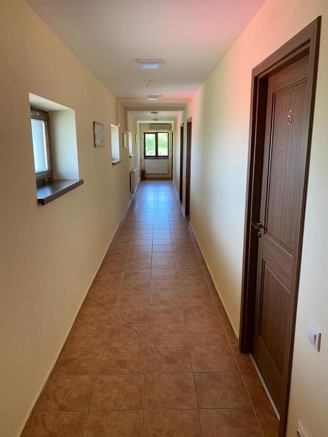 Pensiunea Casa Soarelui Simian Buitenkant foto
