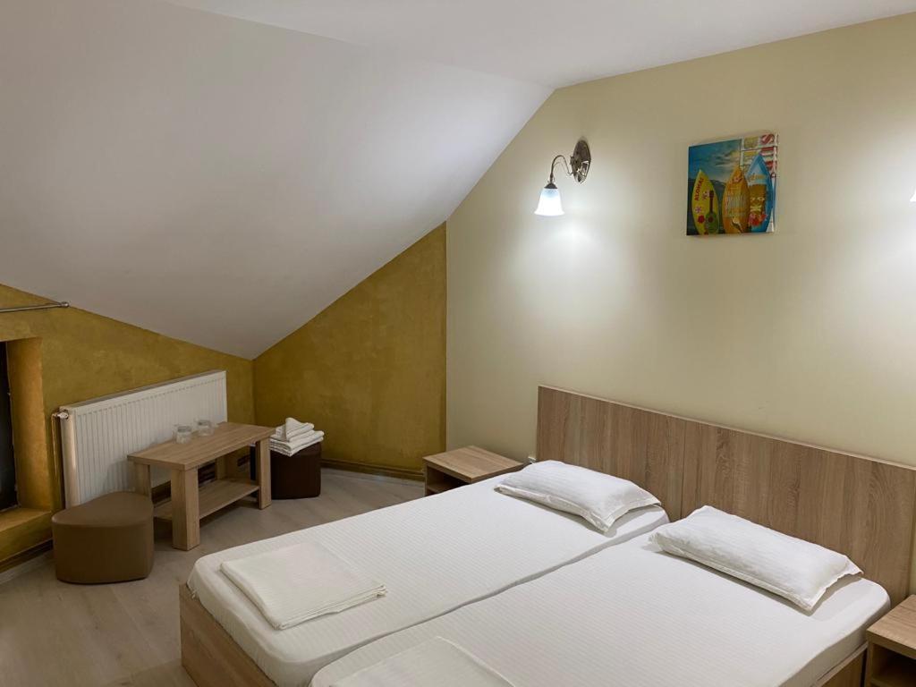 Pensiunea Casa Soarelui Simian Kamer foto